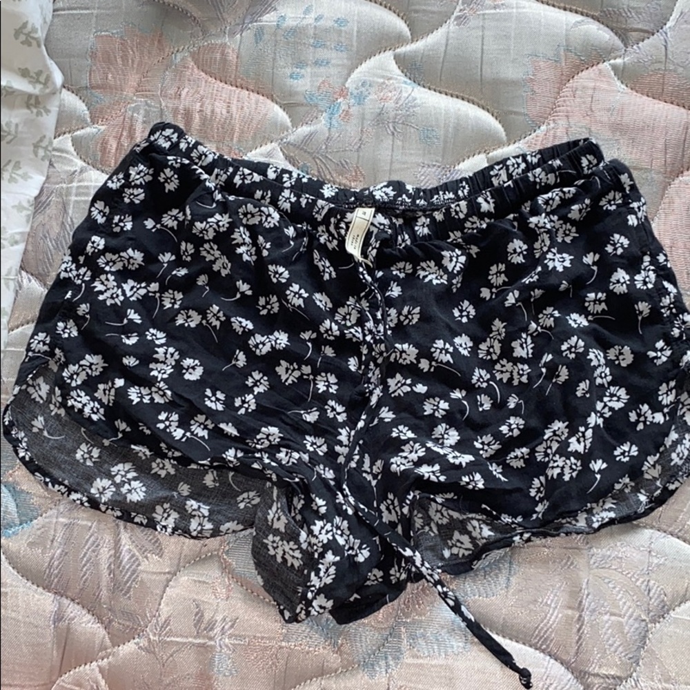 Flowy, soft shorts. Adjustable tie front